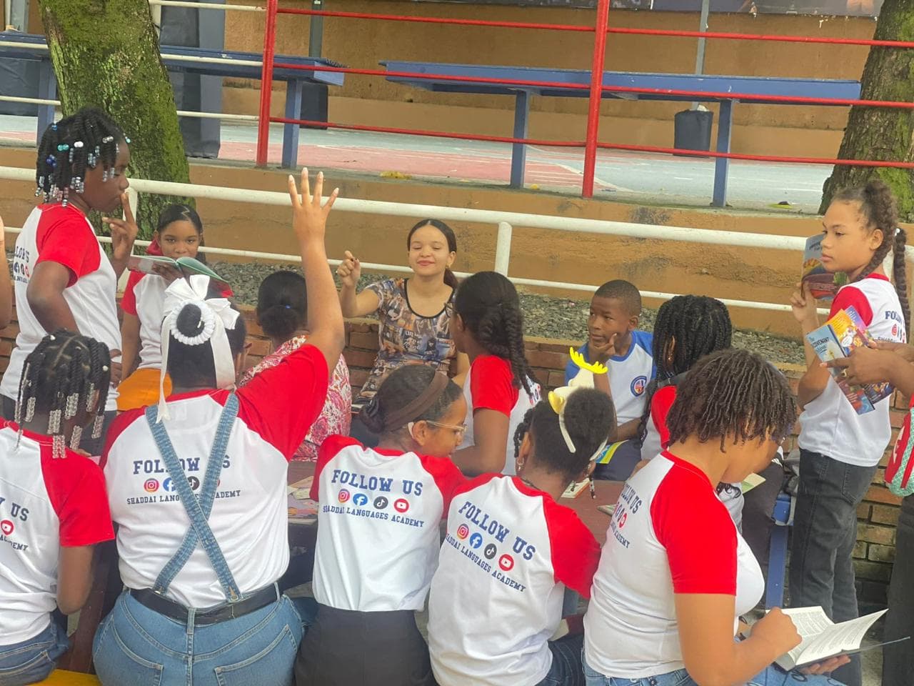 Clase presencial de inglés en Shaddai Languages Academy